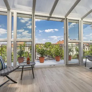 Terrace At Park Apartment Budapest